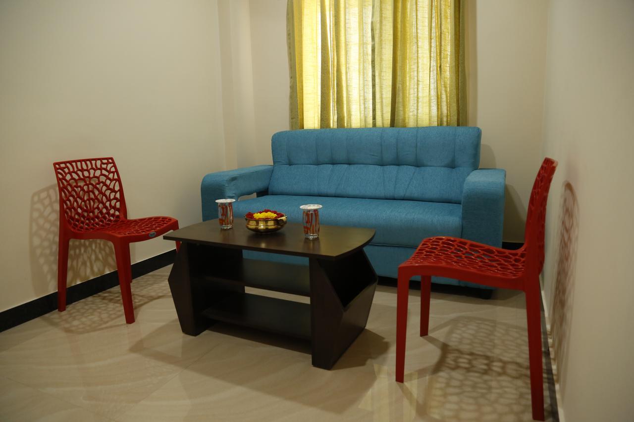 Hotel New Amirtham Inn Palni Exterior photo