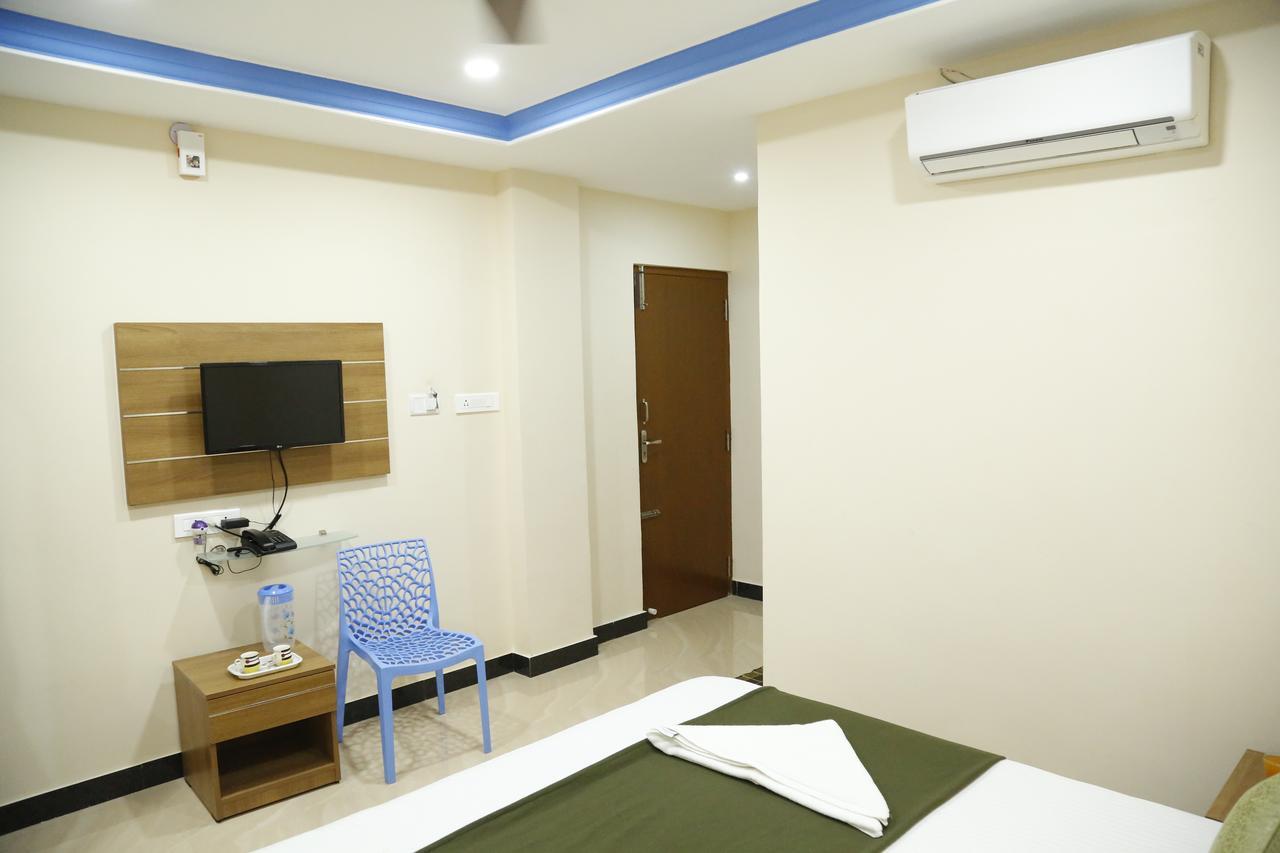Hotel New Amirtham Inn Palni Exterior photo