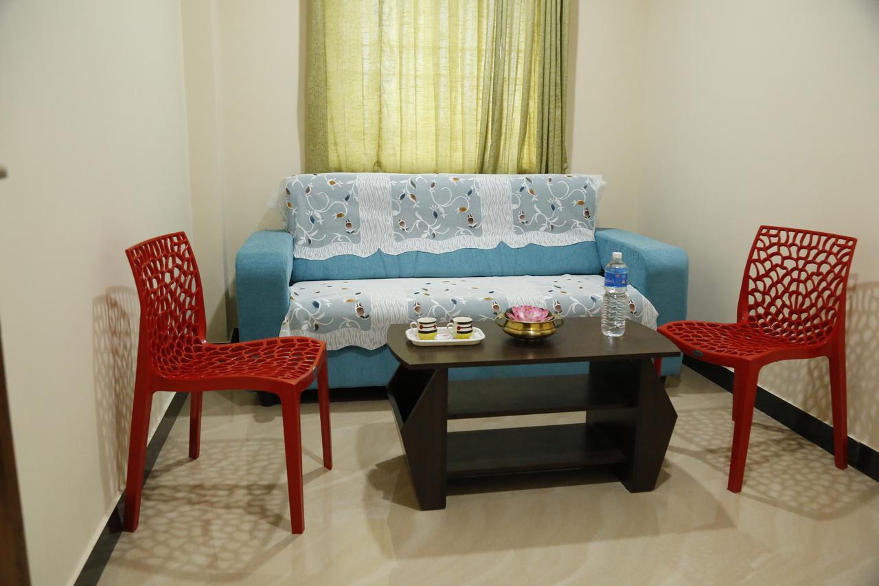 Hotel New Amirtham Inn Palni Exterior photo